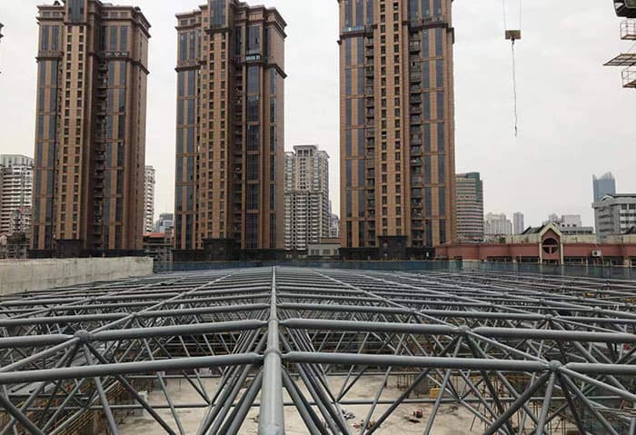 西宁螺栓球网架结构